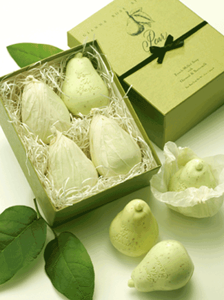 Four Pears Gift Box